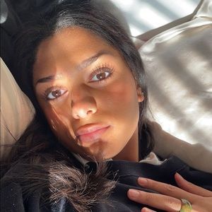 Meet your Posher, Zoe